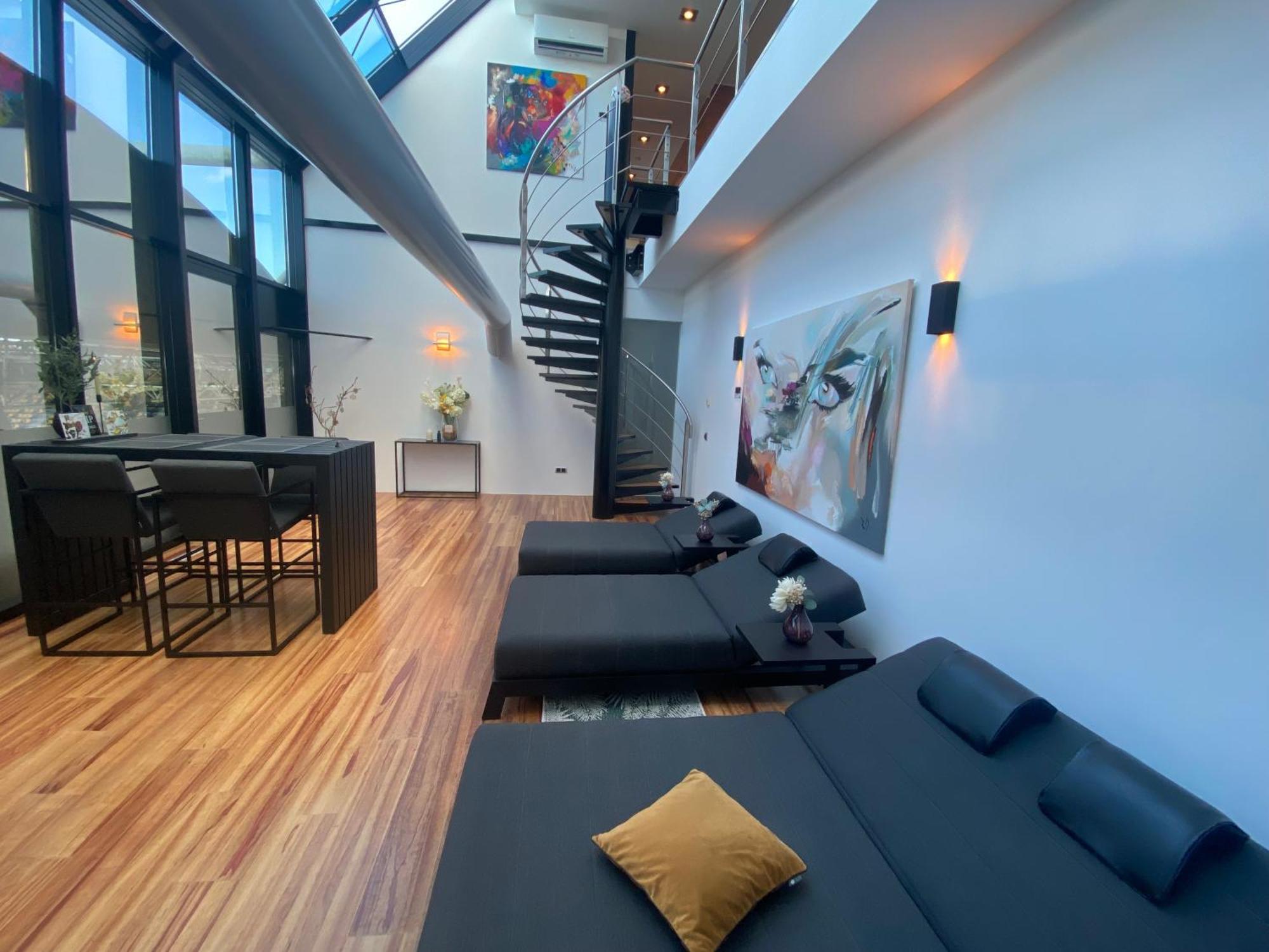 Wellness Dome Penthouse Suite Kerkrade Exterior photo
