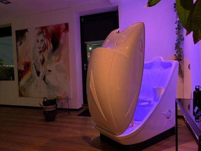 Wellness Dome Penthouse Suite Kerkrade Exterior photo